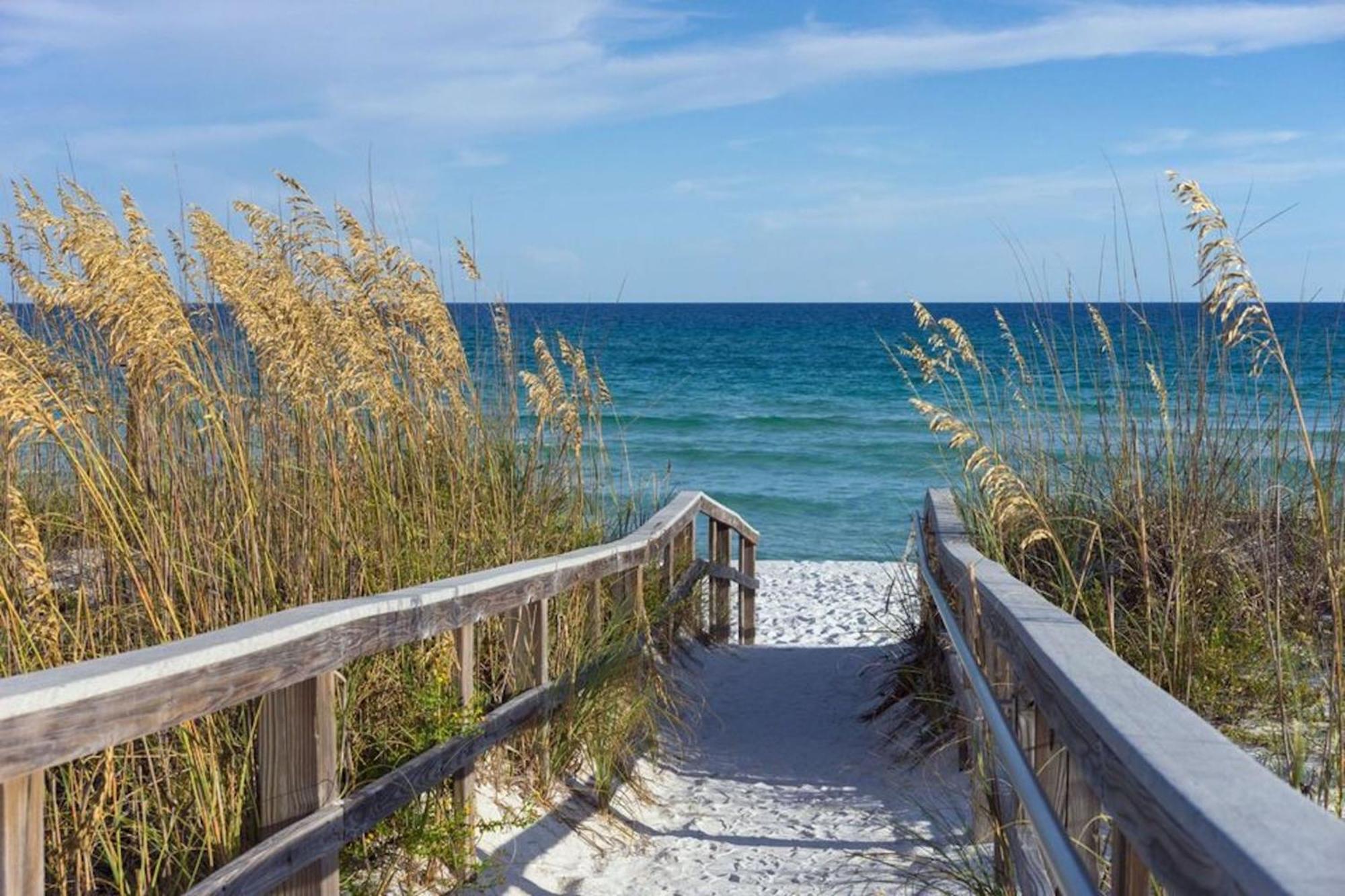 Siesta Key Waterfront Home Exterior photo